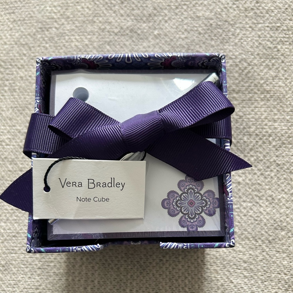 Vera Bradley note cube